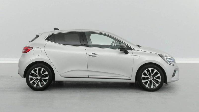 Vente en ligne Renault Clio 5 Clio TCe 90 au prix de 16 790 €