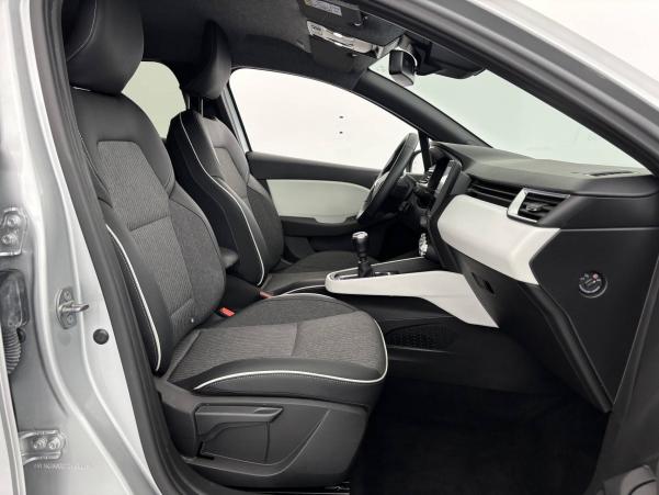 Vente en ligne Renault Clio 5 Clio TCe 90 au prix de 16 790 €