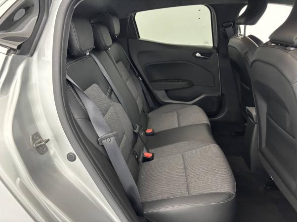 Vente en ligne Renault Clio 5 Clio TCe 90 au prix de 16 790 €