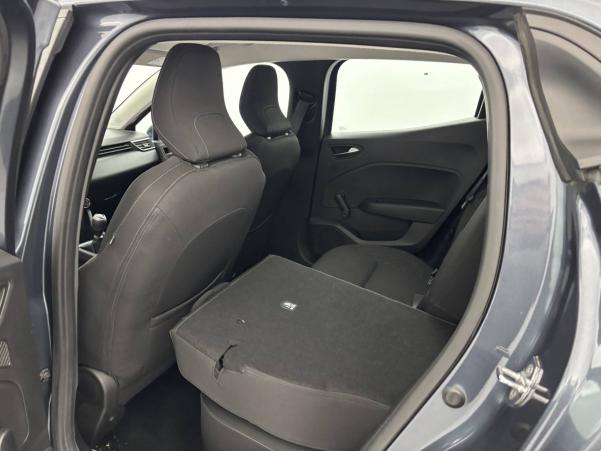 Vente en ligne Renault Clio 5 Clio Blue dCi 85 au prix de 12 990 €
