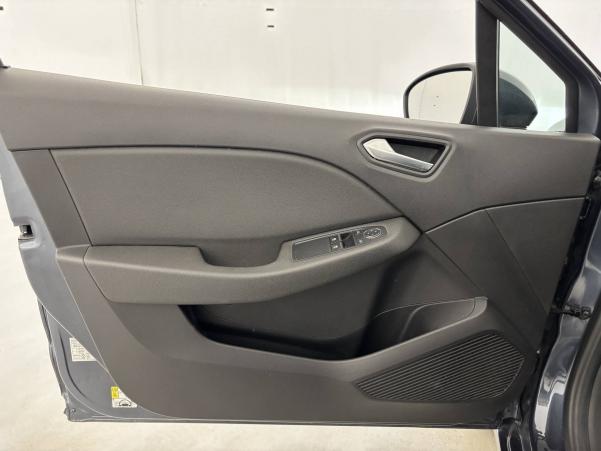 Vente en ligne Renault Clio 5 Clio Blue dCi 85 au prix de 12 990 €