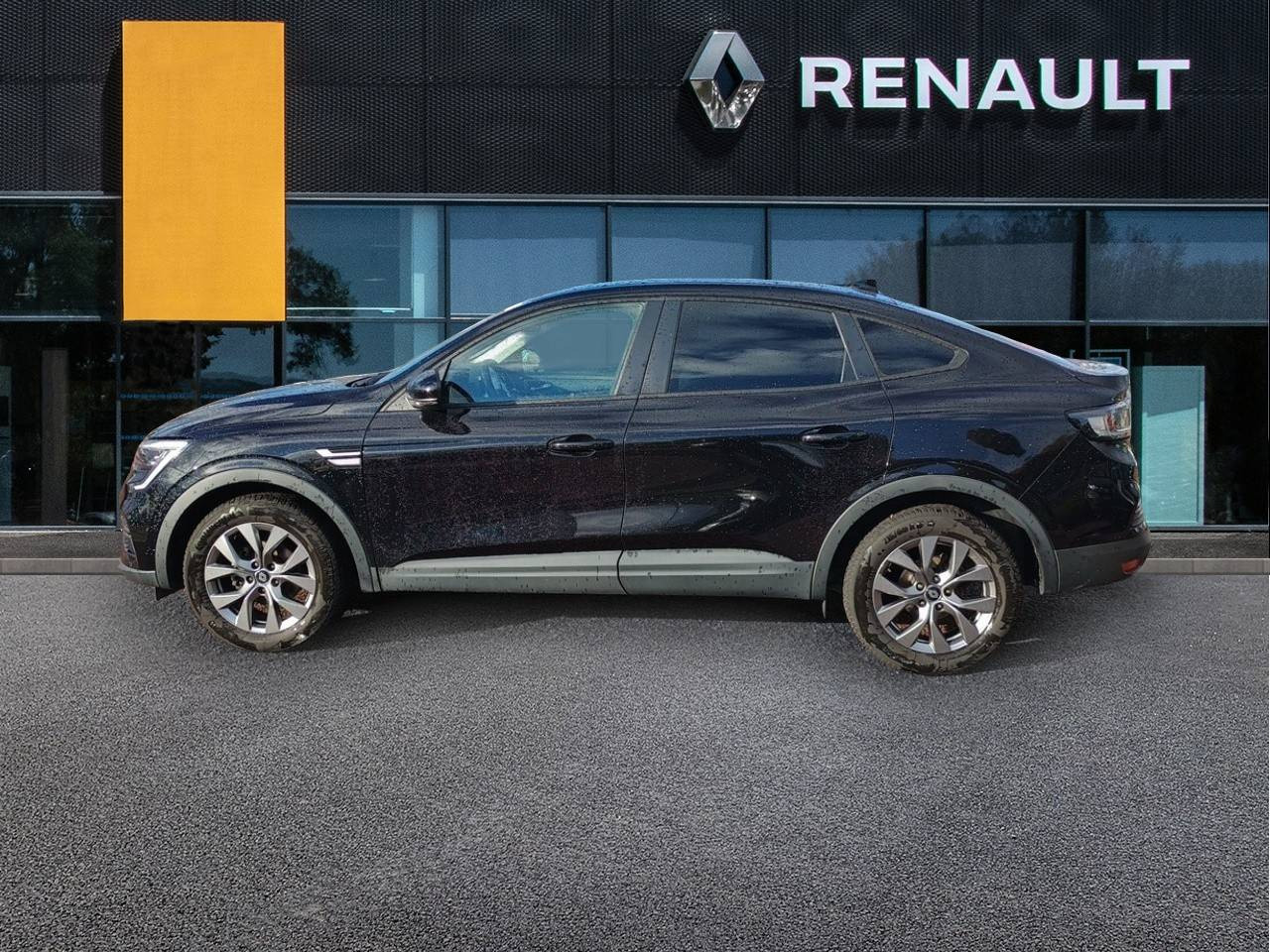 Vente en ligne Renault Arkana  TCe 140 EDC - 23 au prix de 21 790 €