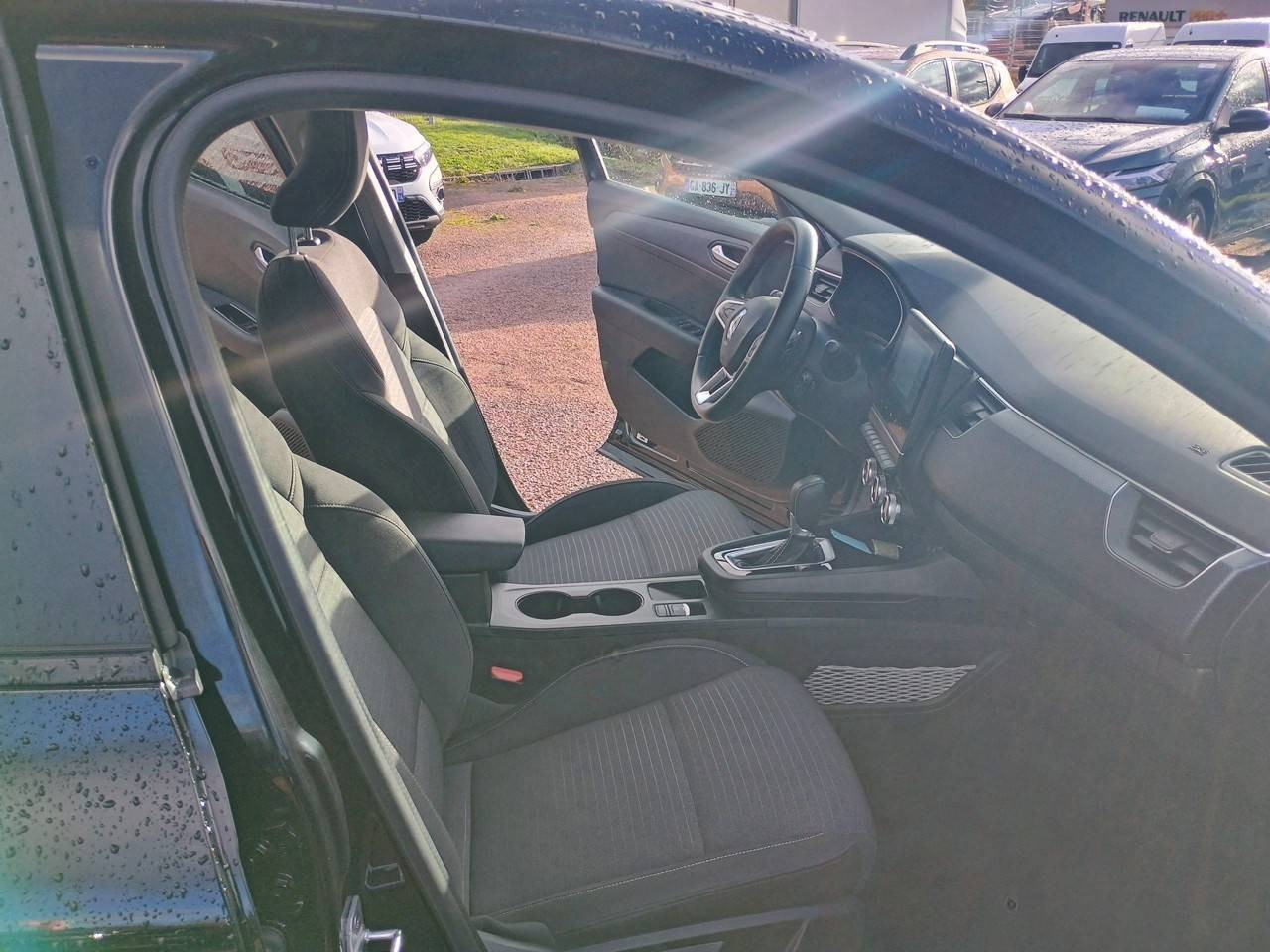 Vente en ligne Renault Arkana  TCe 140 EDC - 23 au prix de 21 790 €