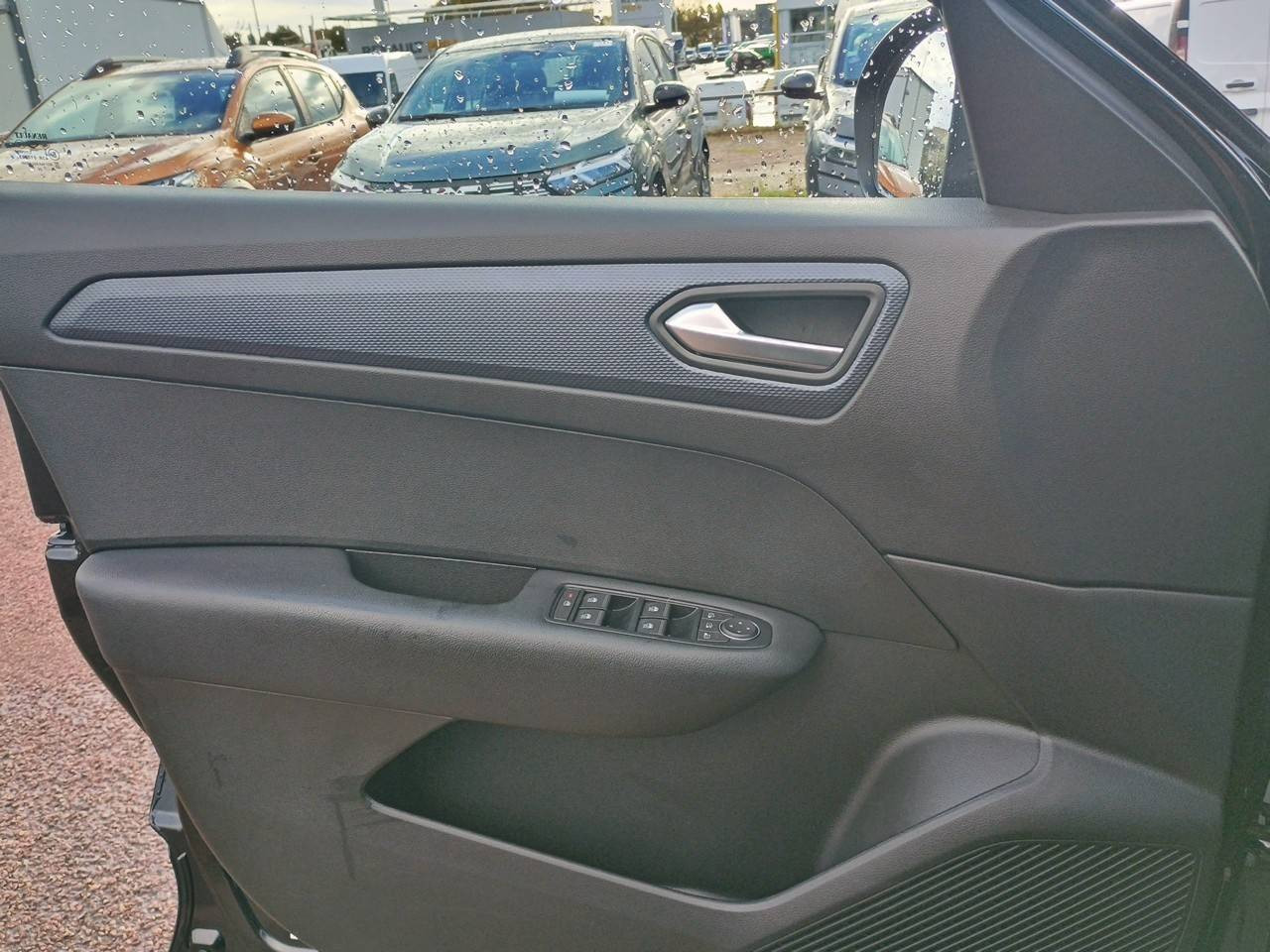 Vente en ligne Renault Arkana  TCe 140 EDC - 23 au prix de 21 790 €