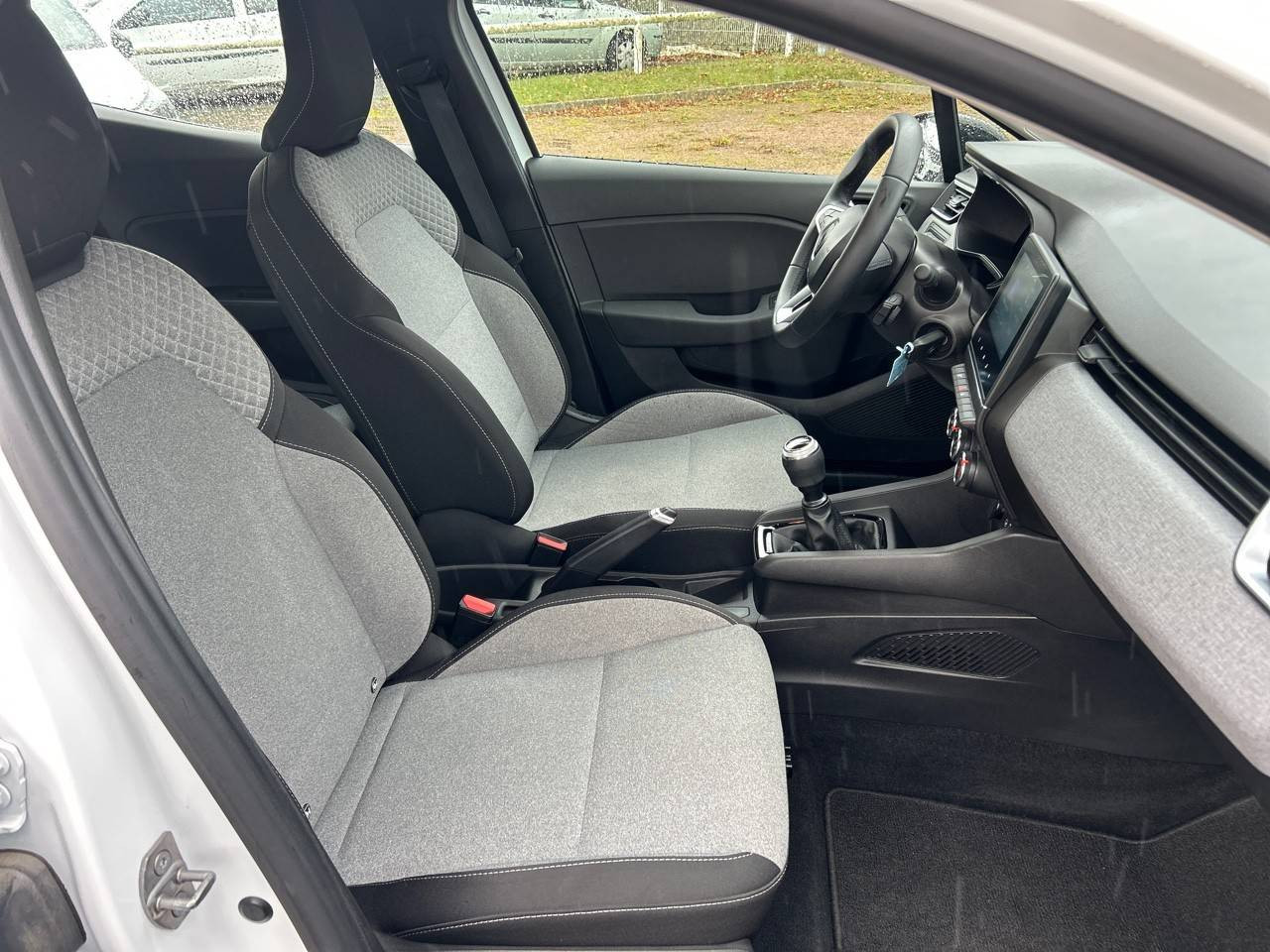 Vente en ligne Renault Clio 5 Clio SCe 65 au prix de 13 990 €