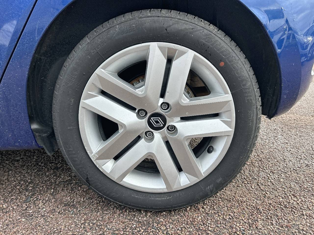 Vente en ligne Renault Clio 5 Clio Blue dCi 100 ch GSR2 au prix de 18 590 €