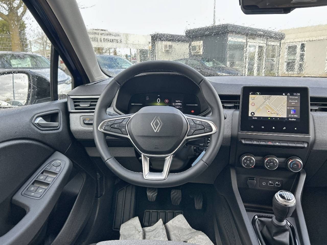 Vente en ligne Renault Clio 5 Clio Blue dCi 100 ch GSR2 au prix de 18 590 €