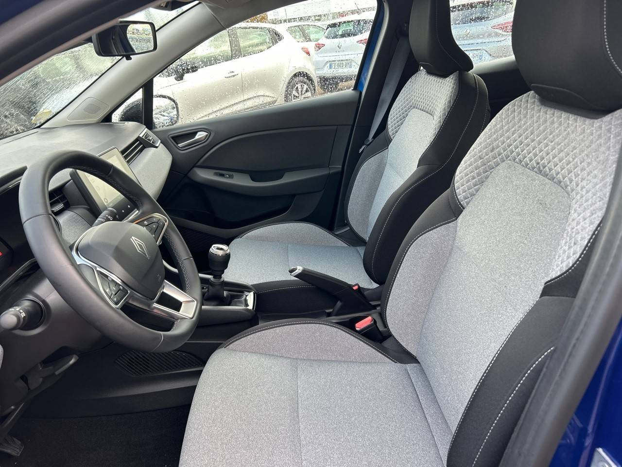 Vente en ligne Renault Clio 5 Clio Blue dCi 100 ch GSR2 au prix de 18 590 €