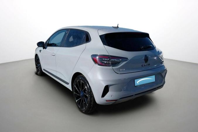 Vente en ligne Renault Clio 5 Clio E-Tech full hybrid 145 au prix de 22 990 €