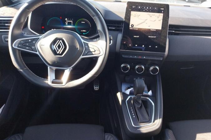Vente en ligne Renault Clio 5 Clio E-Tech full hybrid 145 au prix de 22 990 €