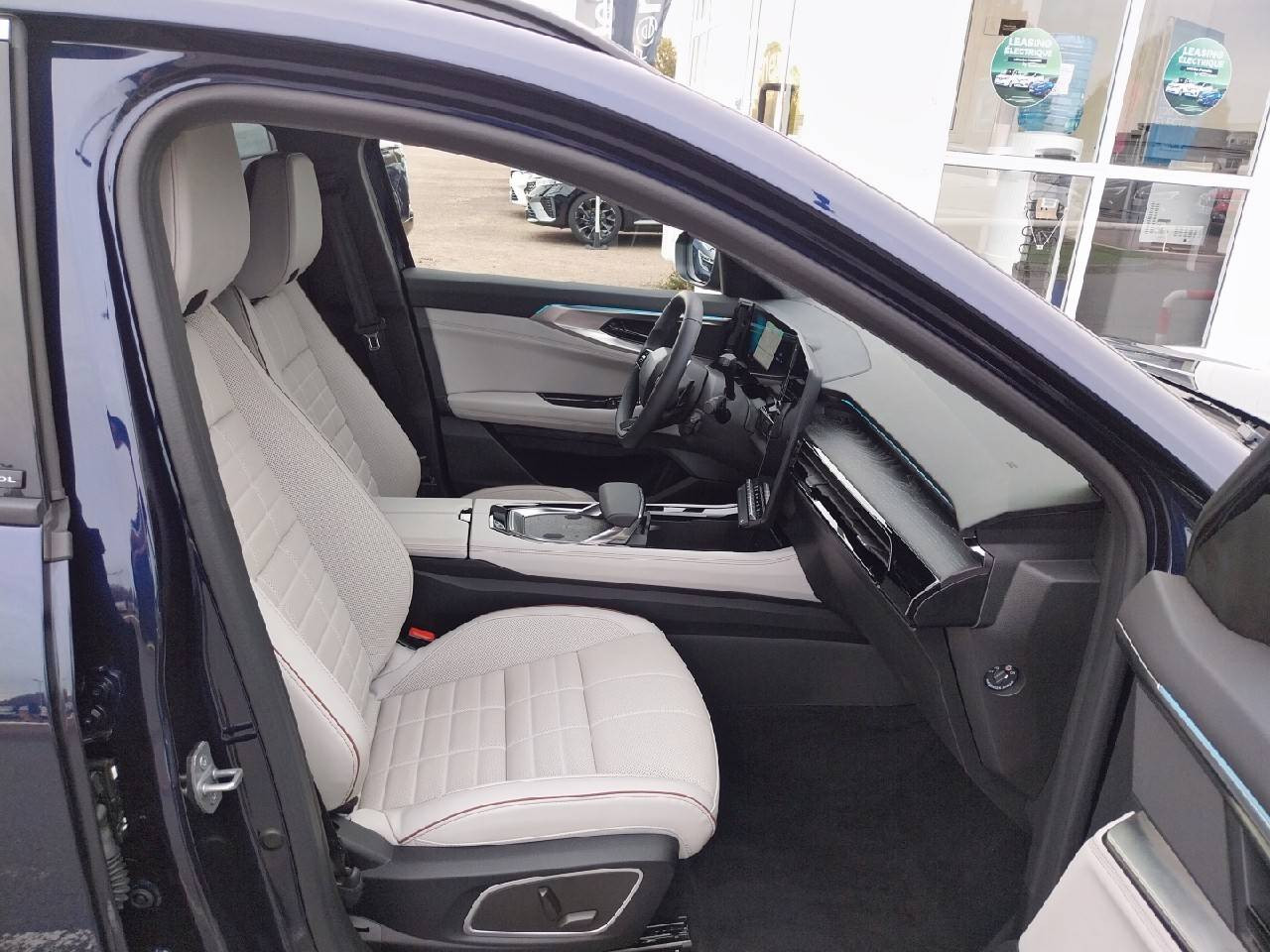 Vente en ligne Renault Espace Espace E-Tech full hybrid 200 GSR2 au prix de 39 590 €