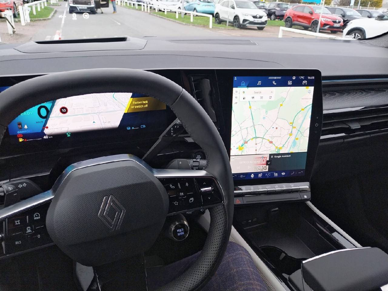 Vente en ligne Renault Espace Espace E-Tech full hybrid 200 GSR2 au prix de 39 590 €