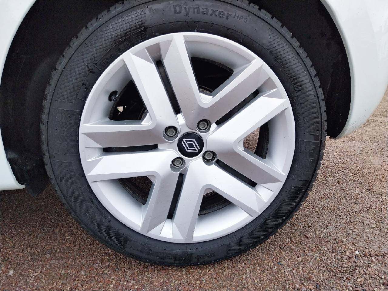 Vente en ligne Renault Clio 5 Clio TCe 90 au prix de 15 990 €