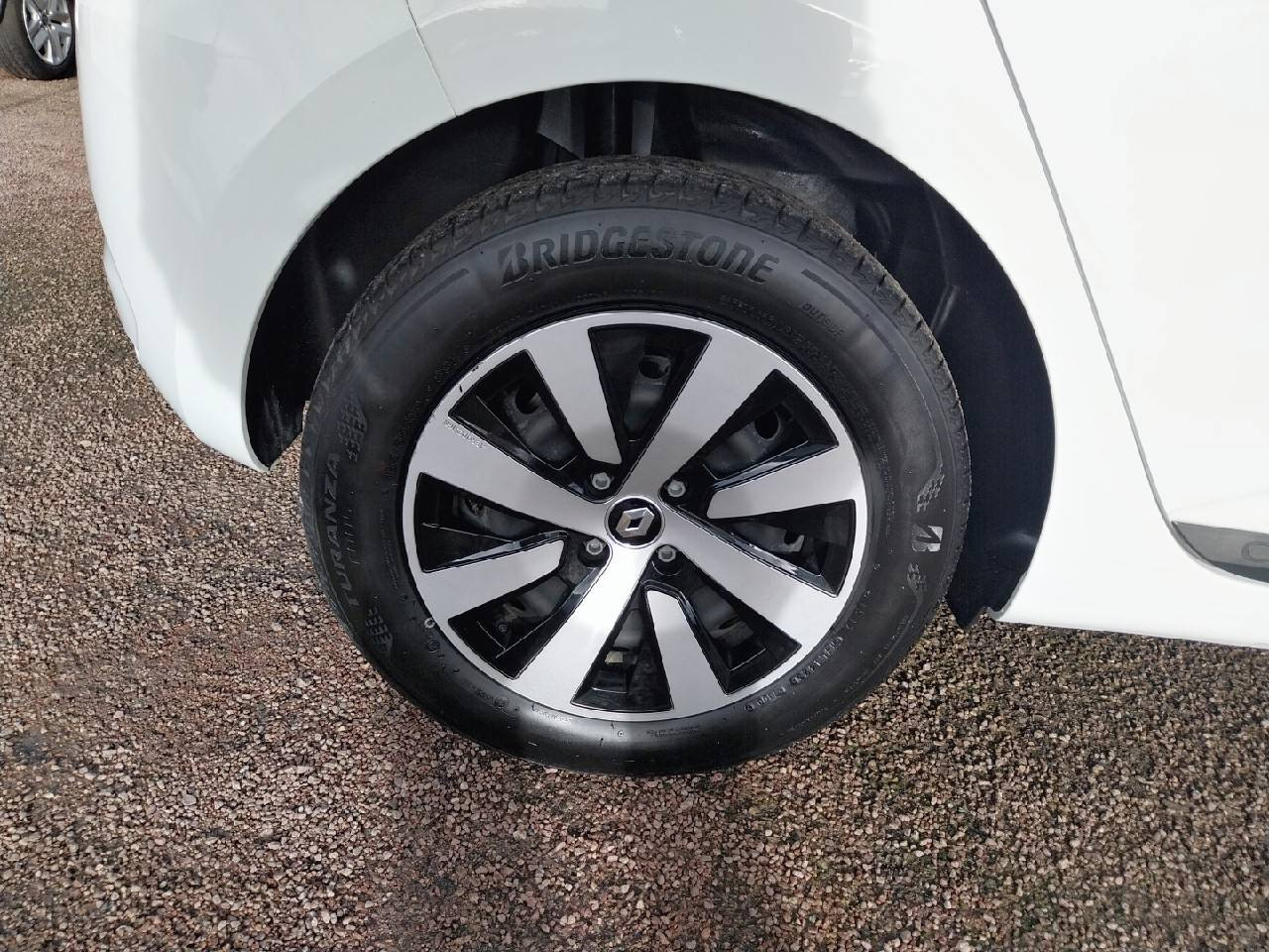 Vente en ligne Renault Clio 5 Clio TCe 90 au prix de 14 790 €