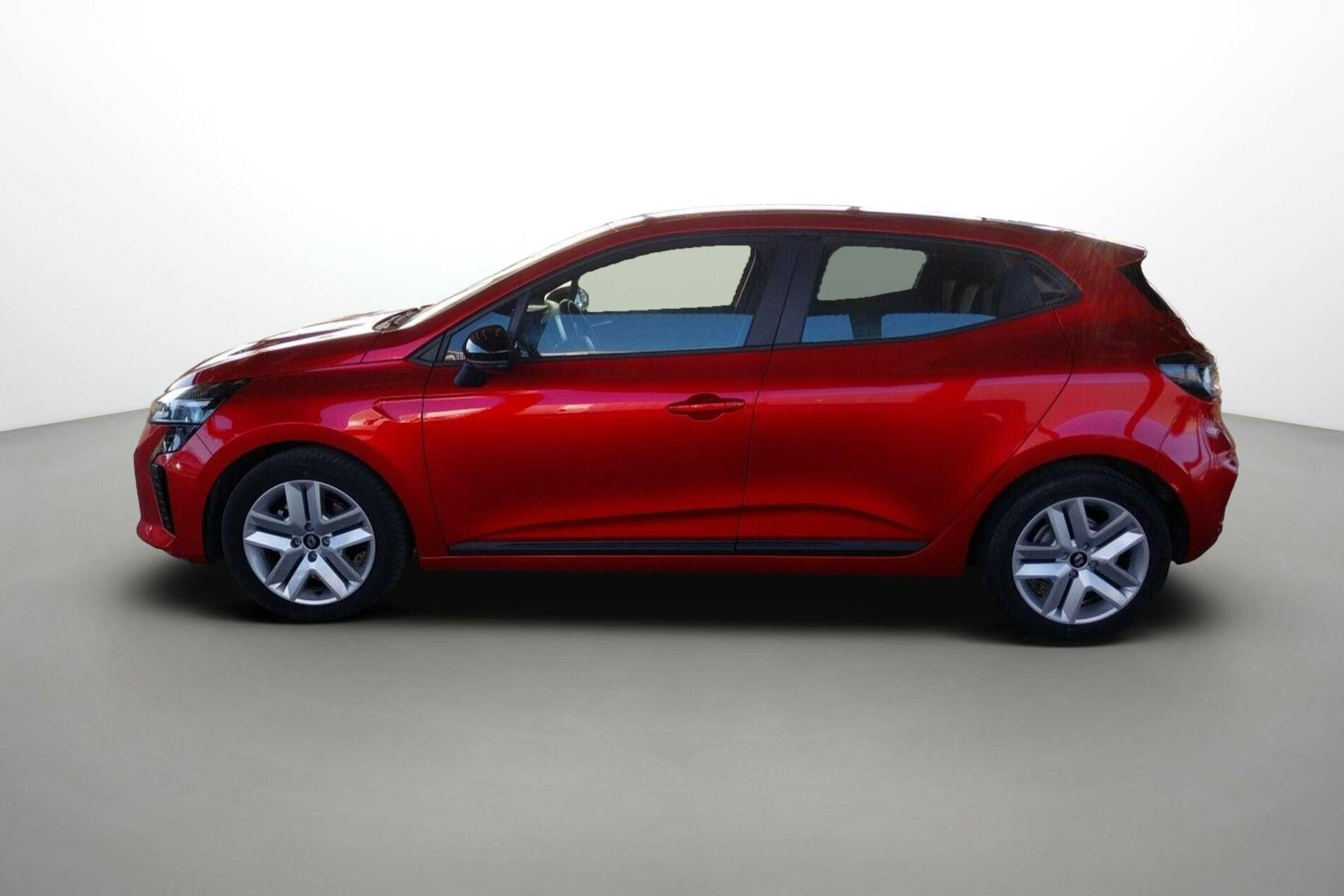 Vente en ligne Renault Clio 5 Clio E-Tech full hybrid 145 ch GSR2 au prix de 20 990 €