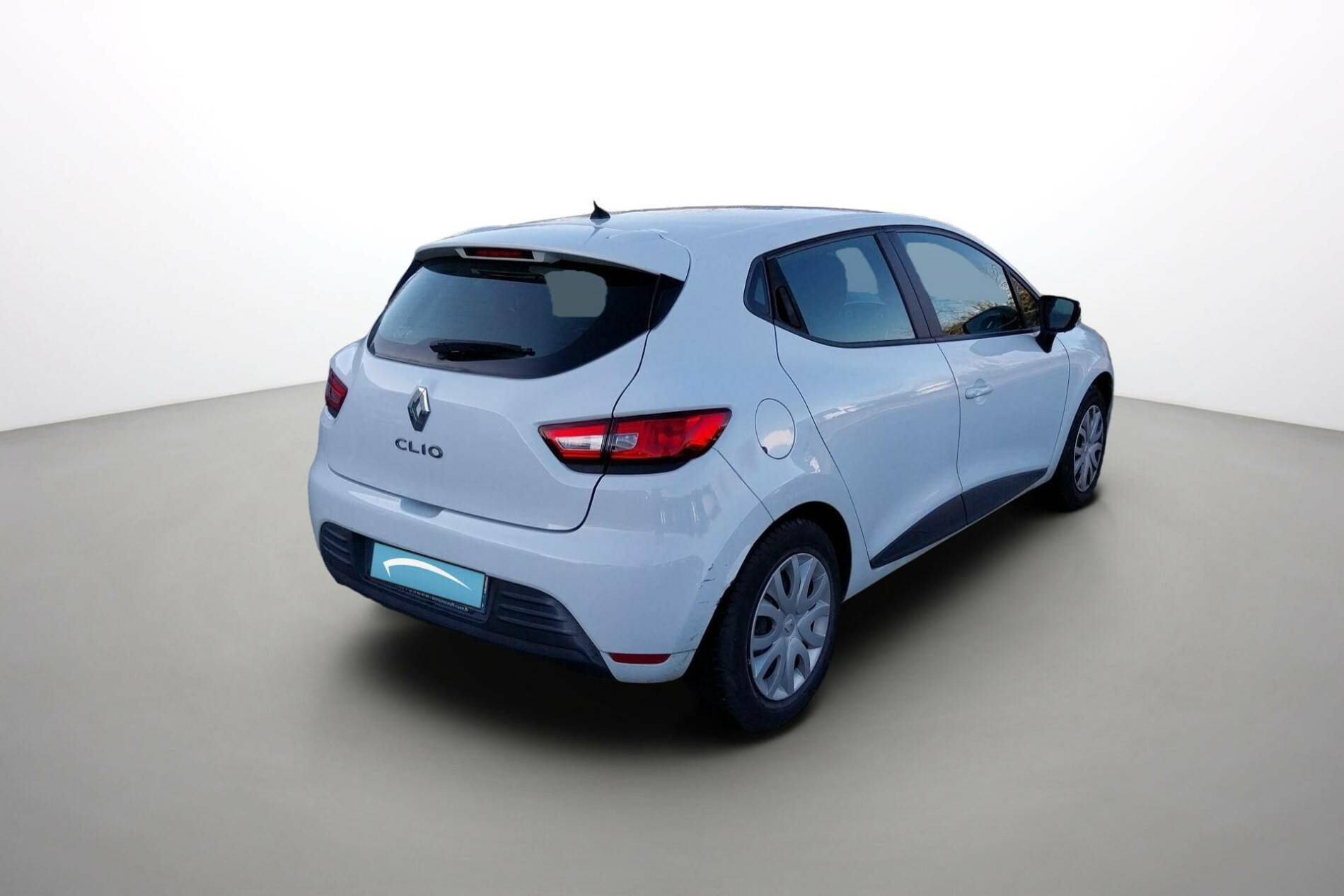 Vente en ligne Renault Clio 4 Clio 1.2 16V 75 au prix de 9 790 €