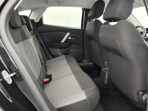 Vente en ligne Citroën C4  BlueHDi 110 S&S BVM6 au prix de 16 990 €