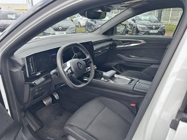 Vente en ligne Renault Austral  E-Tech hybrid 200 au prix de 35 990 €