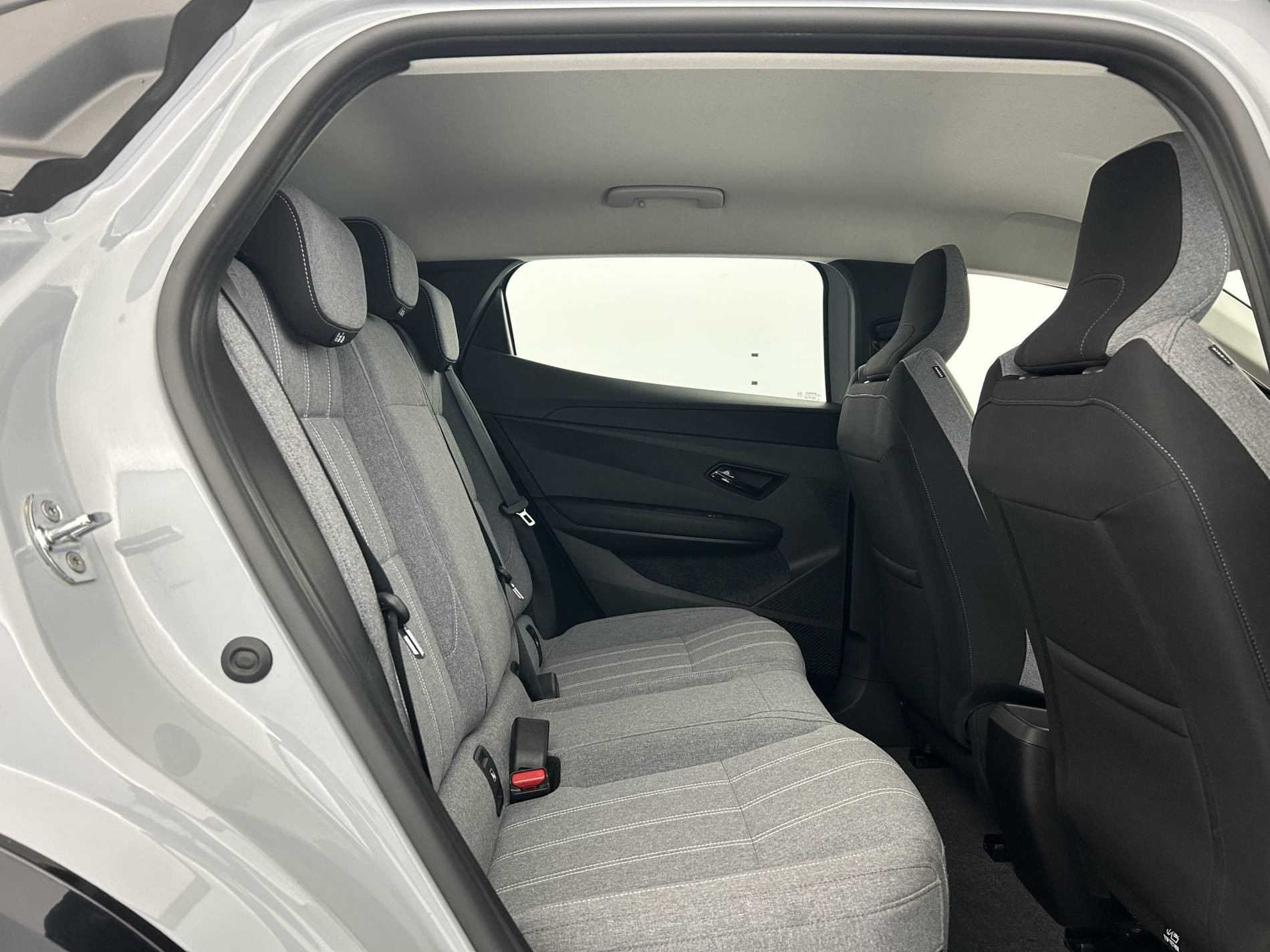 Vente en ligne Renault Megane E-Tech  EV60 220 ch super charge au prix de 19 990 €