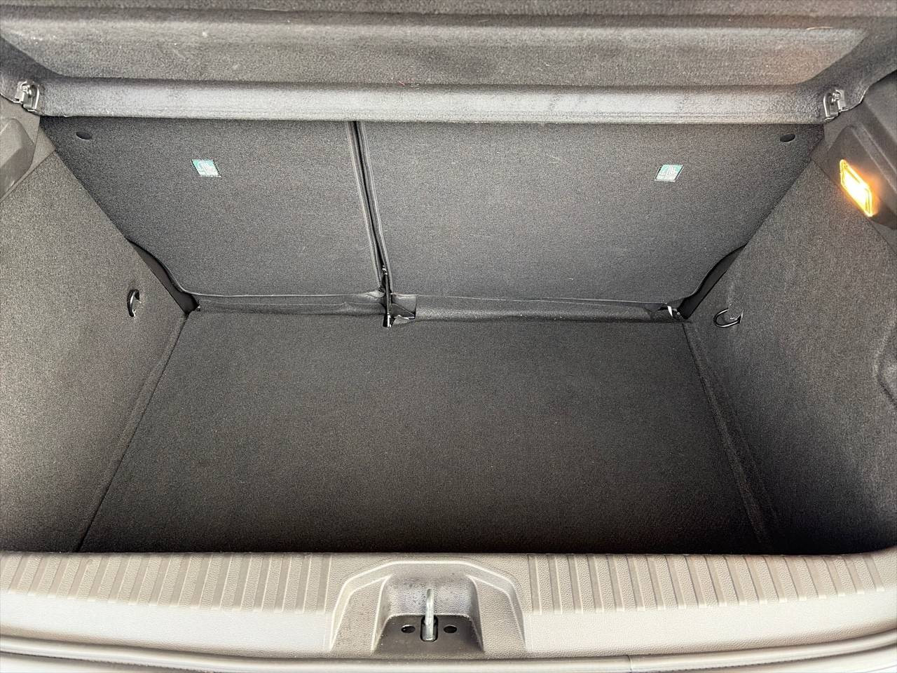 Vente en ligne Renault Clio 5 Clio TCe 90 au prix de 15 990 €