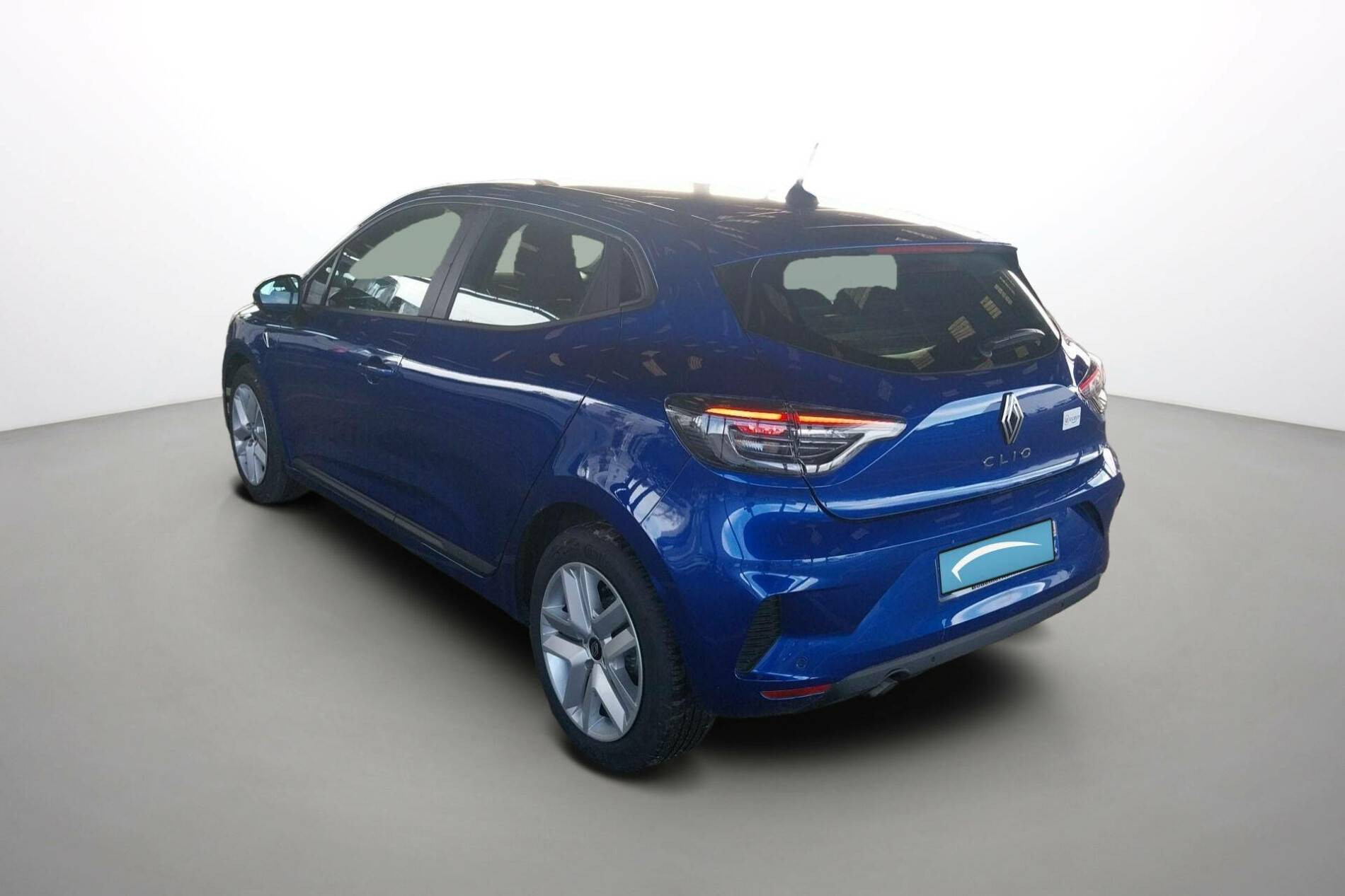 Vente en ligne Renault Clio 5 Clio TCe 90 au prix de 16 990 €