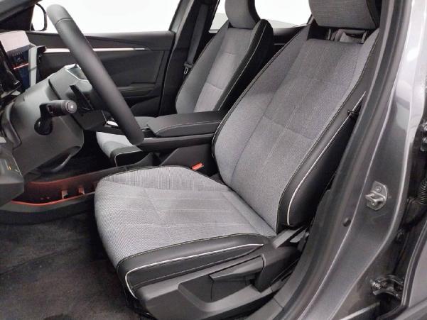 Vente en ligne Renault Megane E-Tech  220 ch autonomie confort AC7 GSR2 au prix de 40 900 €