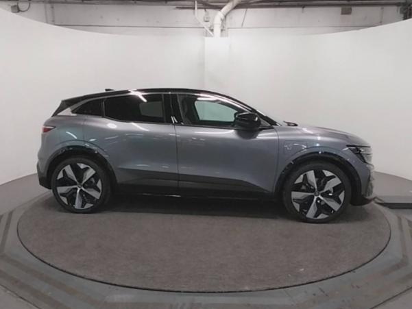 Vente en ligne Renault Megane E-Tech  220 ch autonomie confort AC7 GSR2 au prix de 40 900 €