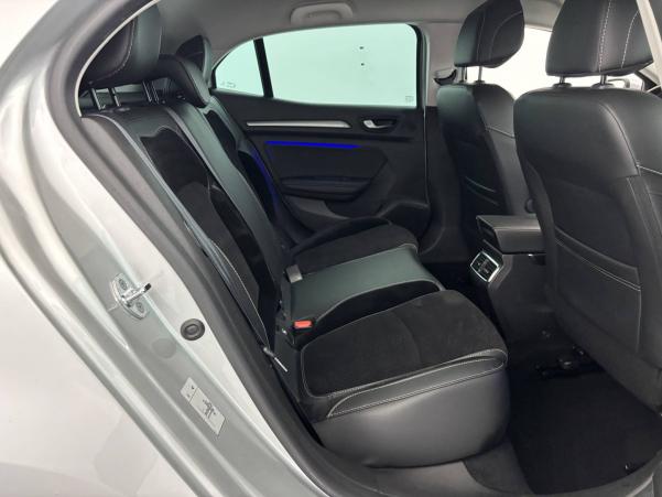 Vente en ligne Renault Megane 4 Mégane IV Berline Blue dCi 115 au prix de 14 790 €