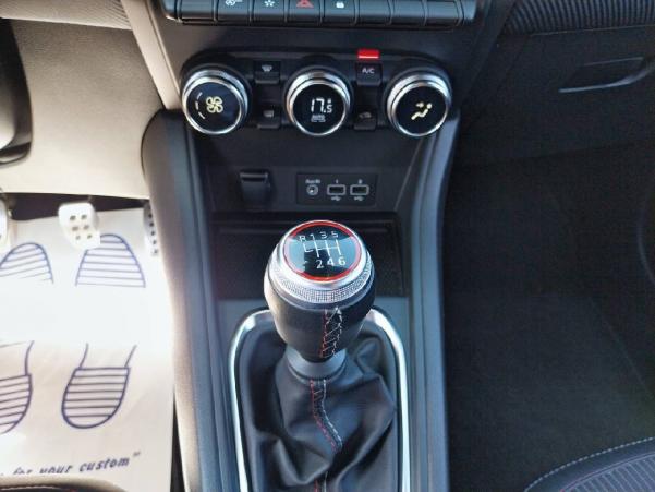 Vente en ligne Renault Captur  TCe 140 - 21B au prix de 18 590 €