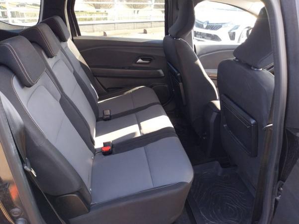 Vente en ligne Dacia Jogger  Hybrid 140 7 places au prix de 25 990 €