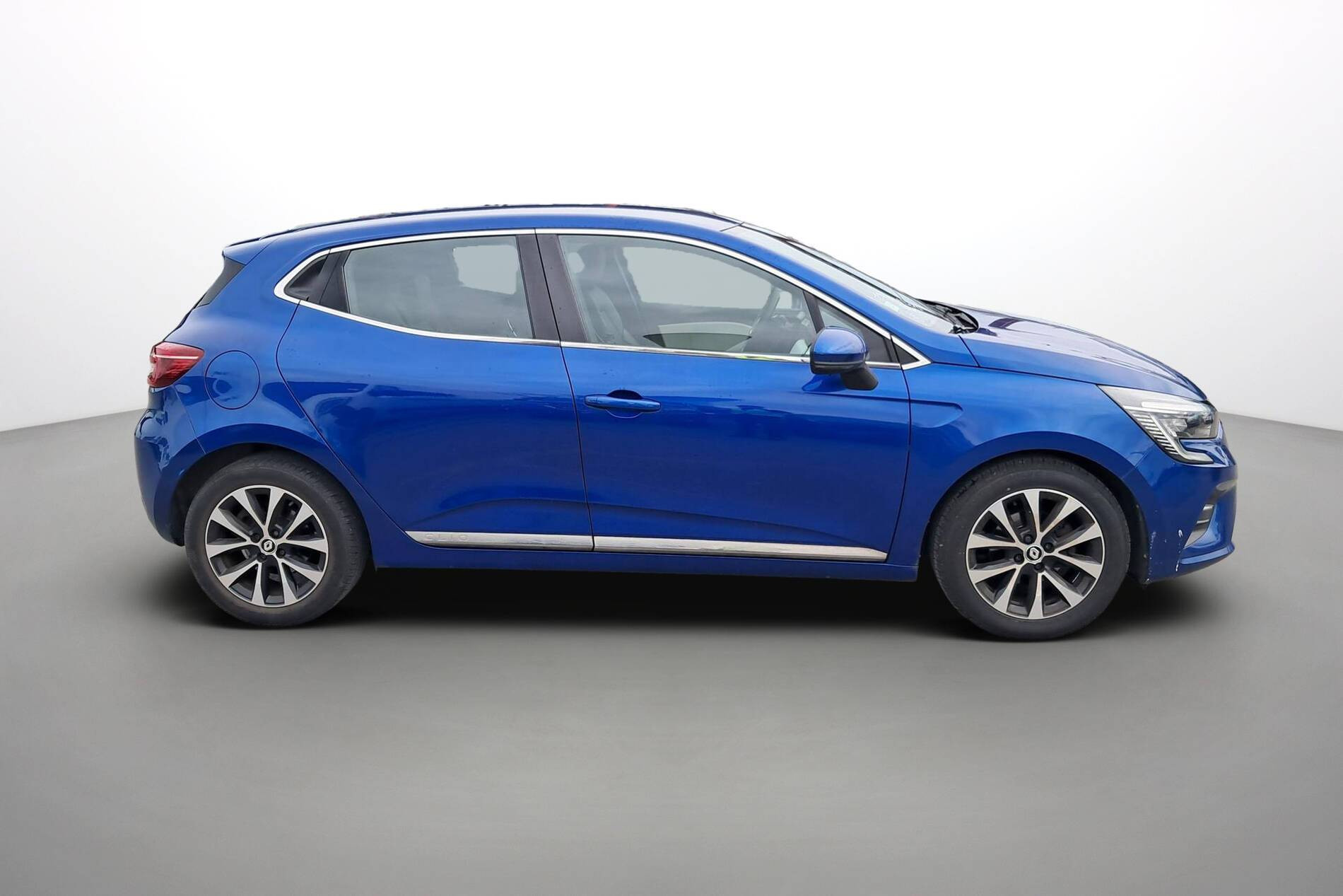 Vente en ligne Renault Clio 5 Clio TCe 90 - 21N au prix de 13 990 €