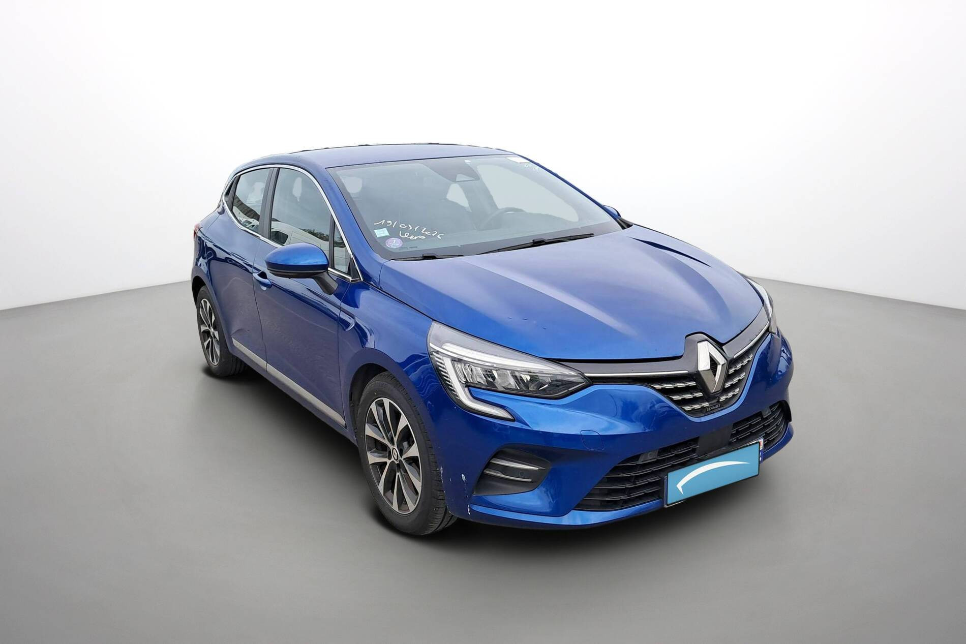 Vente en ligne Renault Clio 5 Clio TCe 90 - 21N au prix de 13 990 €