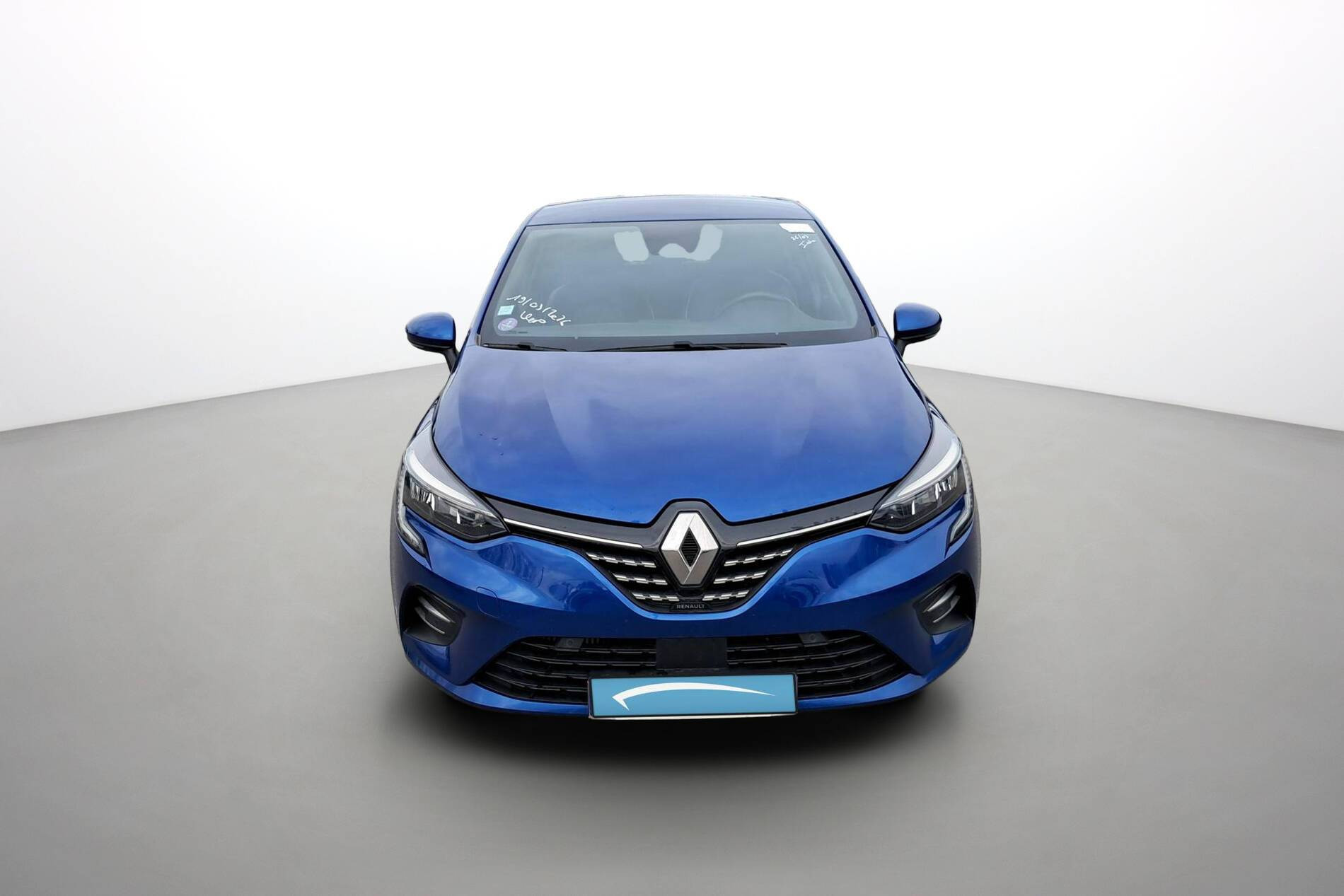 Vente en ligne Renault Clio 5 Clio TCe 90 - 21N au prix de 13 990 €