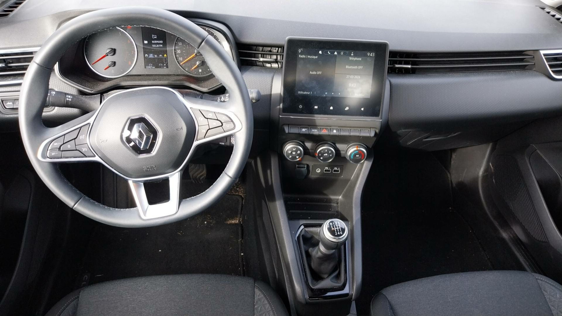 Vente en ligne Renault Clio 5 Clio TCe 90 au prix de 14 490 €