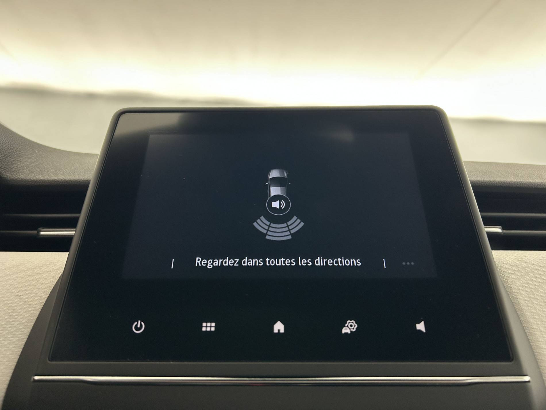 Vente en ligne Renault Clio 5 Clio TCe 90 - 21N au prix de 14 490 €