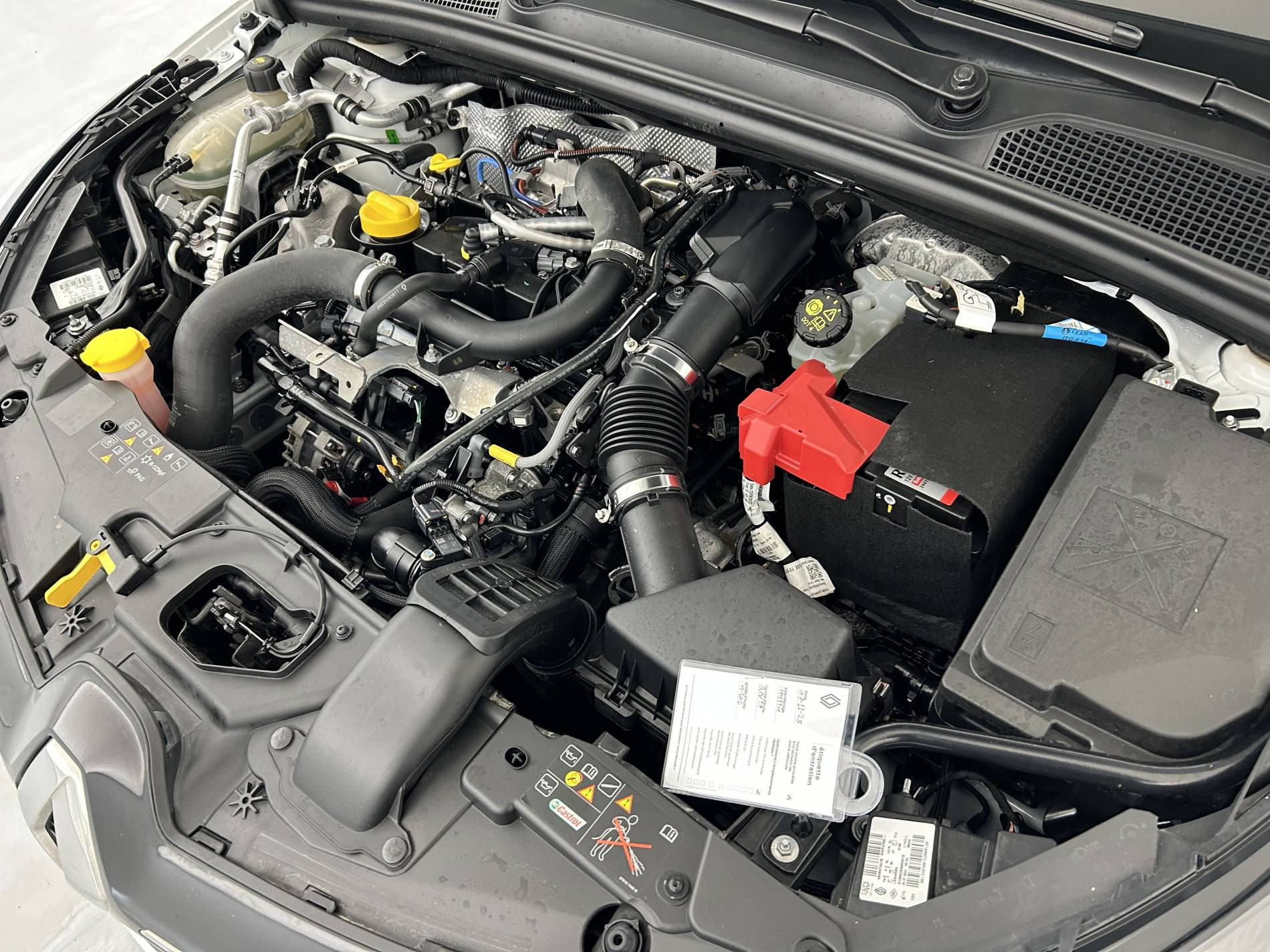 Vente en ligne Renault Clio 5 Clio TCe 90 - 21N au prix de 14 490 €