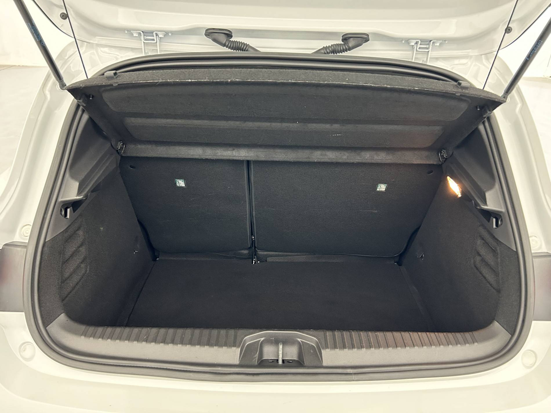 Vente en ligne Renault Clio 5 Clio TCe 90 - 21N au prix de 14 490 €