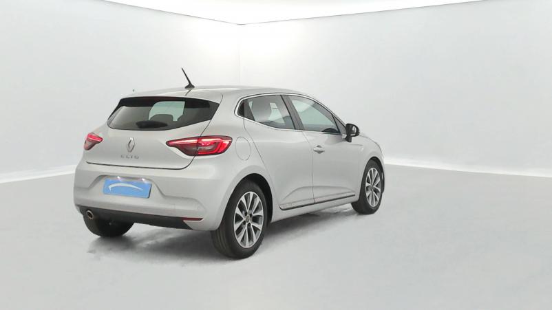 Vente en ligne Renault Clio 5 Clio TCe 90 - 21 au prix de 15 490 €