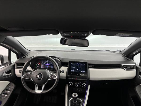 Vente en ligne Renault Clio 5 Clio TCe 90 - 21 au prix de 15 490 €