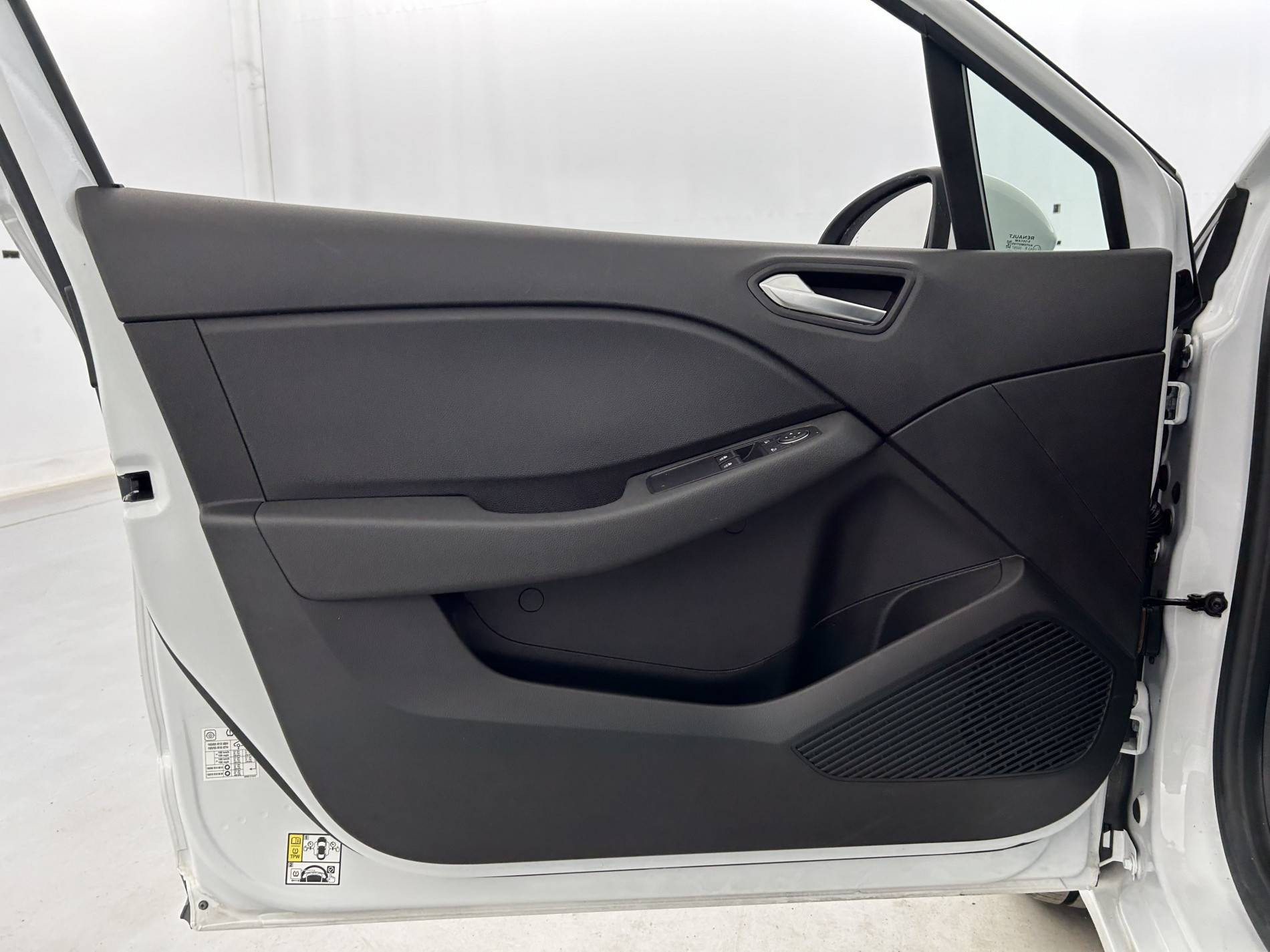 Vente en ligne Renault Clio 5 Clio Blue dCi 100 - 21N au prix de 14 990 €