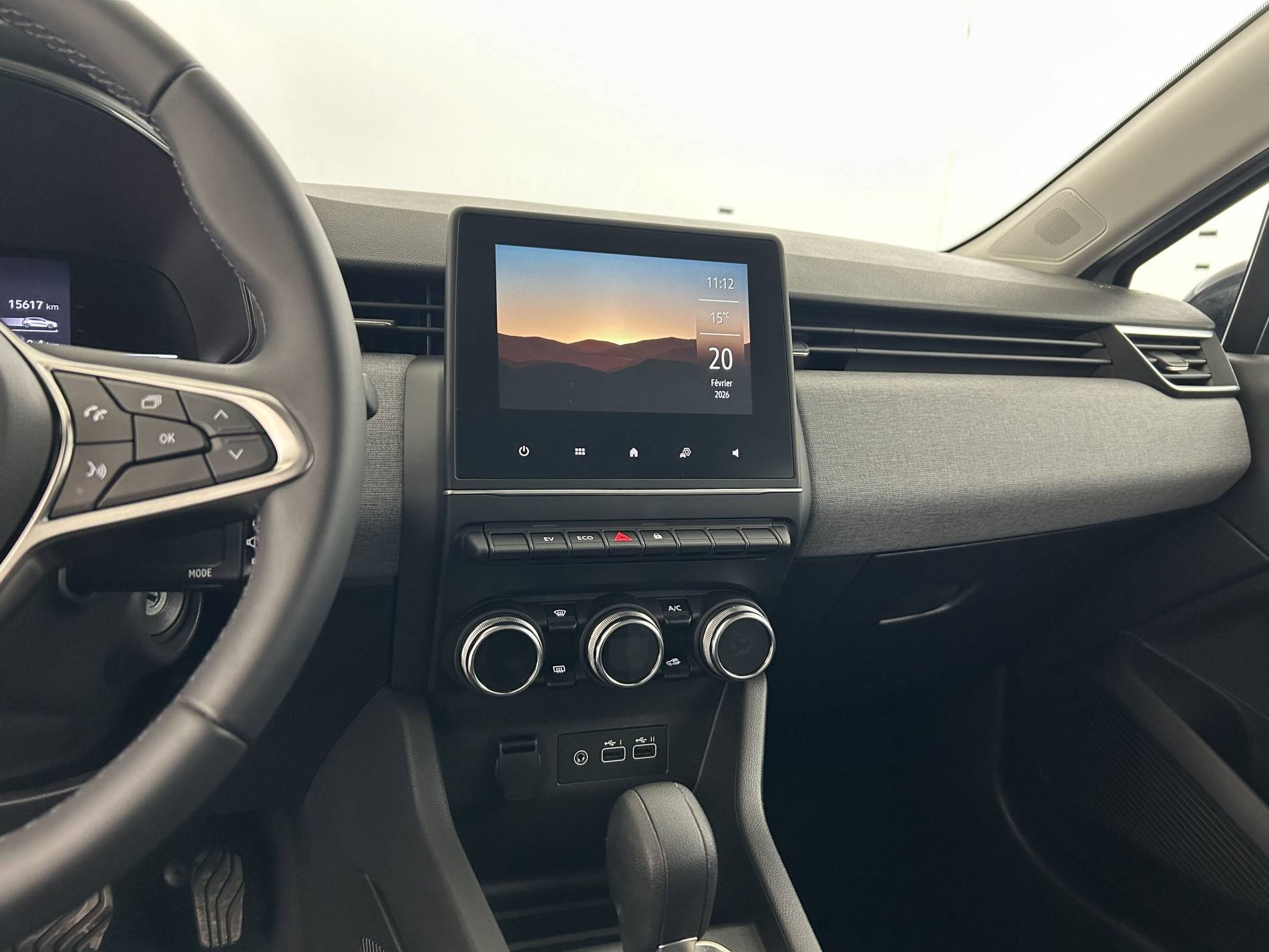 Vente en ligne Renault Clio 5 Clio E-Tech full hybrid 145 ch GSR2 au prix de 20 890 €