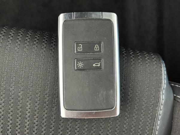 Vente en ligne Renault Megane 4 Estate Mégane IV Estate E-TECH Plug-In Hybride 160 au prix de 18 990 €