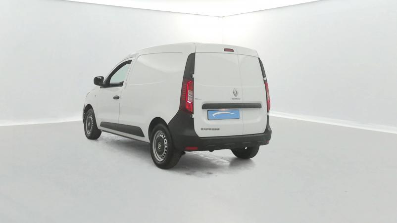 Vente en ligne Renault Express Van  BLUE DCI 95 au prix de 12 990 €