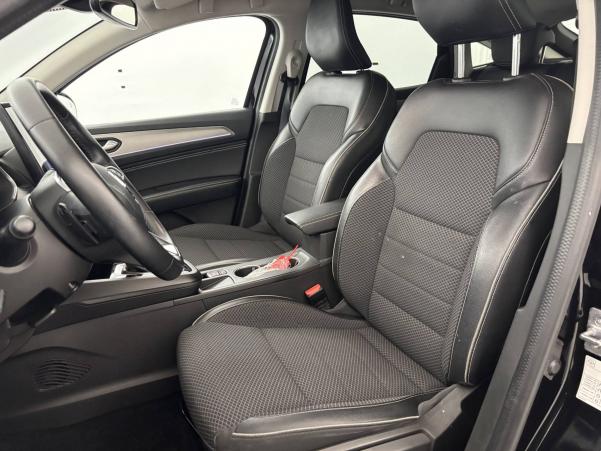 Vente en ligne Renault Arkana  mild hybrid 140 EDC FAP - 22 au prix de 21 590 €