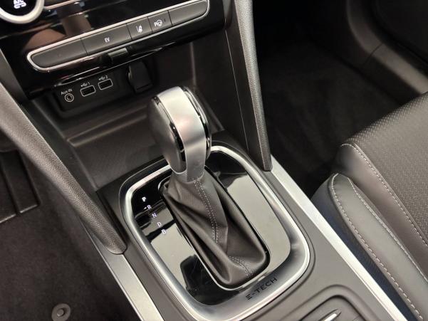 Vente en ligne Renault Megane 4 Estate Mégane IV Estate E-TECH Plug-In Hybride 160 au prix de 18 990 €