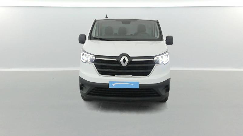 Vente en ligne Renault Trafic 3 Fourgon TRAFIC FGN L1H1 3000 KG BLUE DCI 130 au prix de 23 990 €