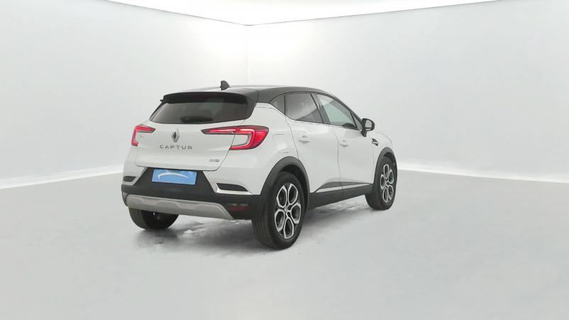 Vente en ligne Renault Captur  E-Tech 145 - 21 au prix de 21 990 €