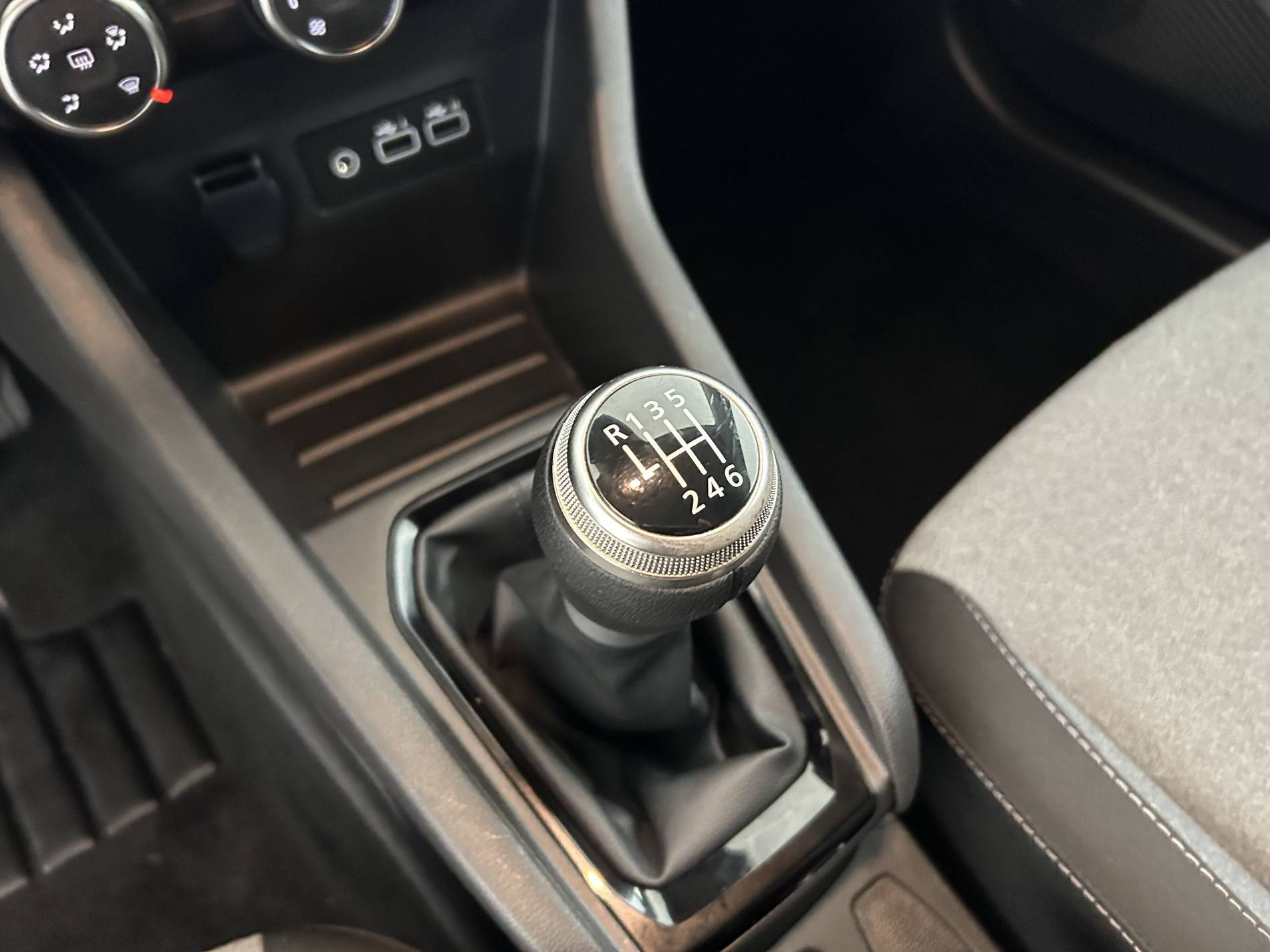 Vente en ligne Renault Clio 5 Clio TCe 90 ch GSR2 au prix de 16 990 €