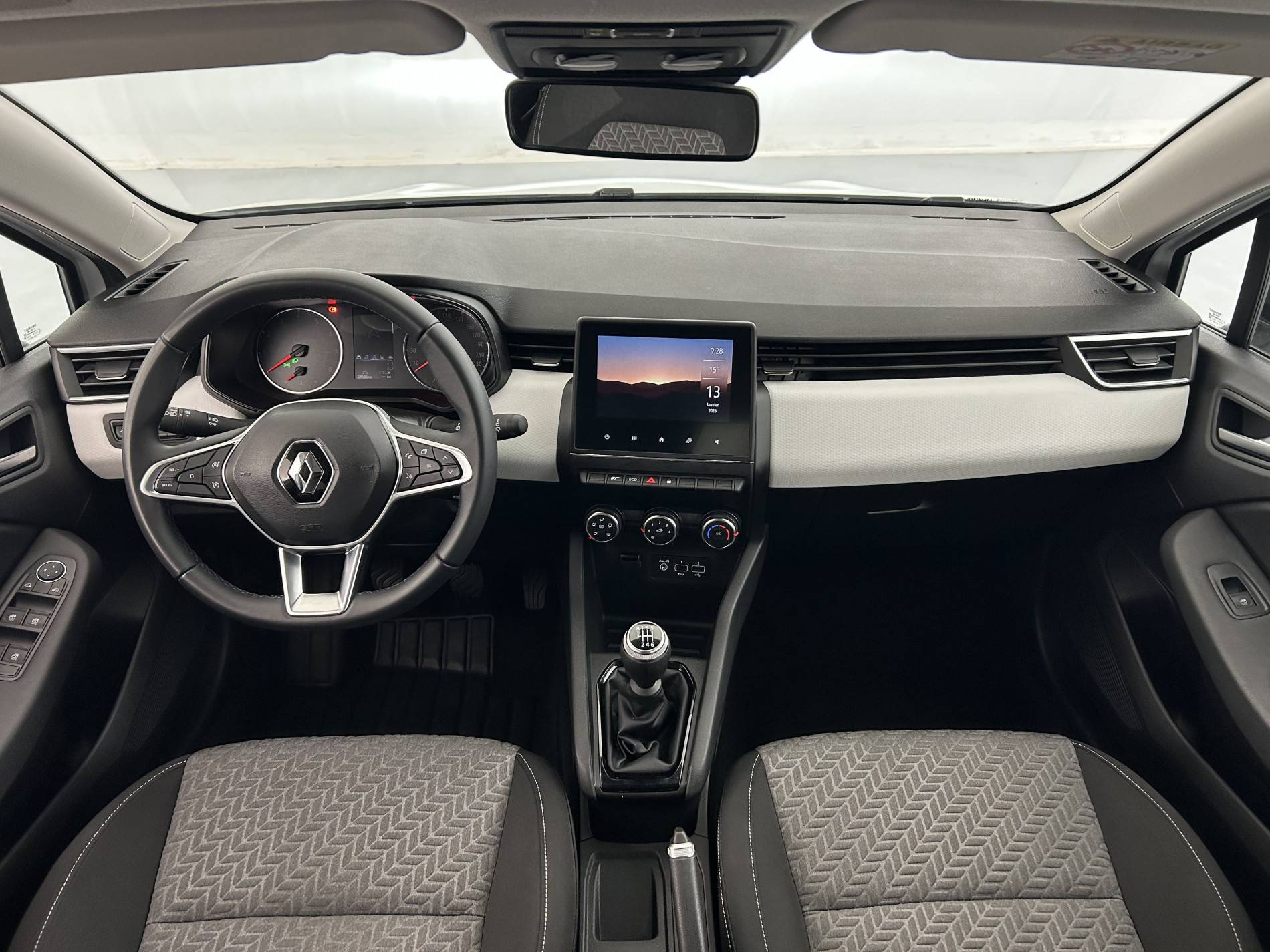 Vente en ligne Renault Clio 5 Clio TCe 90 au prix de 13 990 €