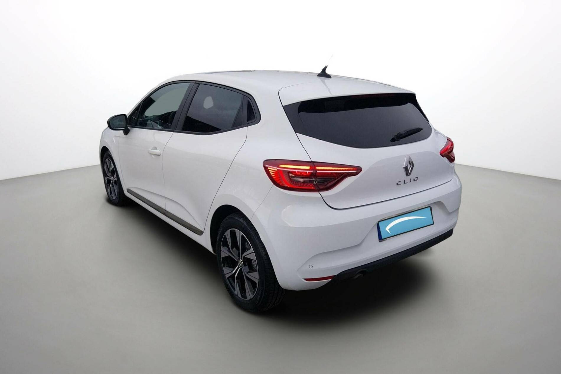 Vente en ligne Renault Clio 5 Clio TCe 90 au prix de 13 990 €